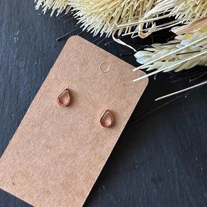 Stainless Steel Design Stud Earrings Color Golden Pink - New, never used